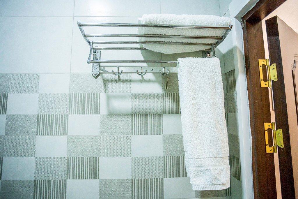 Wantong Hotel Tashkent Exterior foto