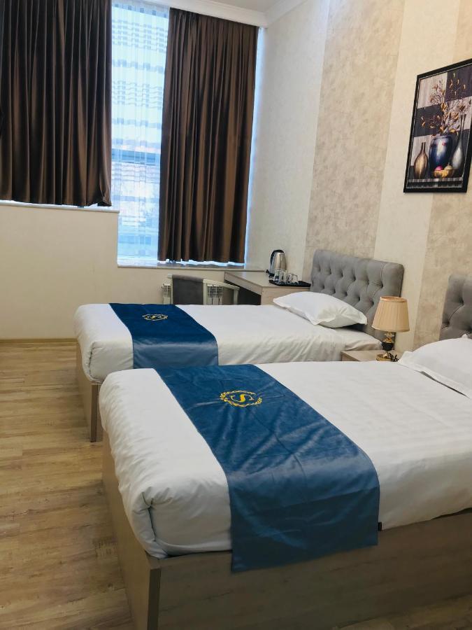 Wantong Hotel Tashkent Exterior foto